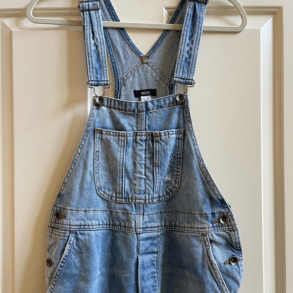 Urban Outfitters BDG distressed denim overalls - Picture 3 of 9